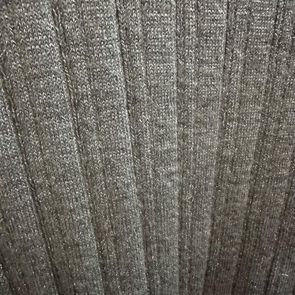 Croft & Barrow Silver Metallic Sweater. - Picture 2 of 7